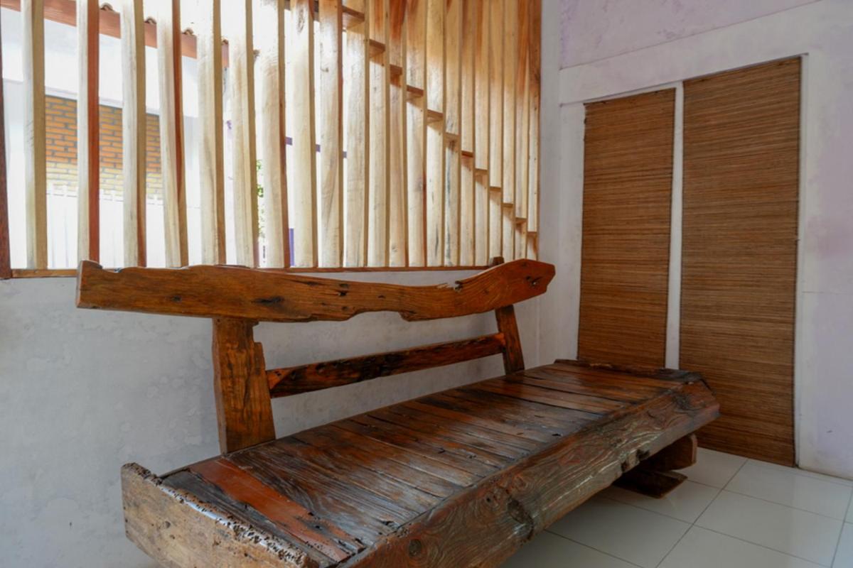 RedDoorz near Goa Jatijajar 2 - Housity