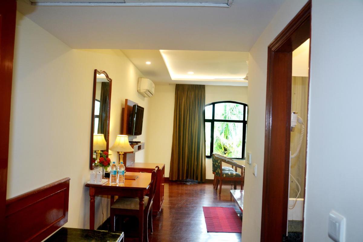 The Royal Residency - Housity