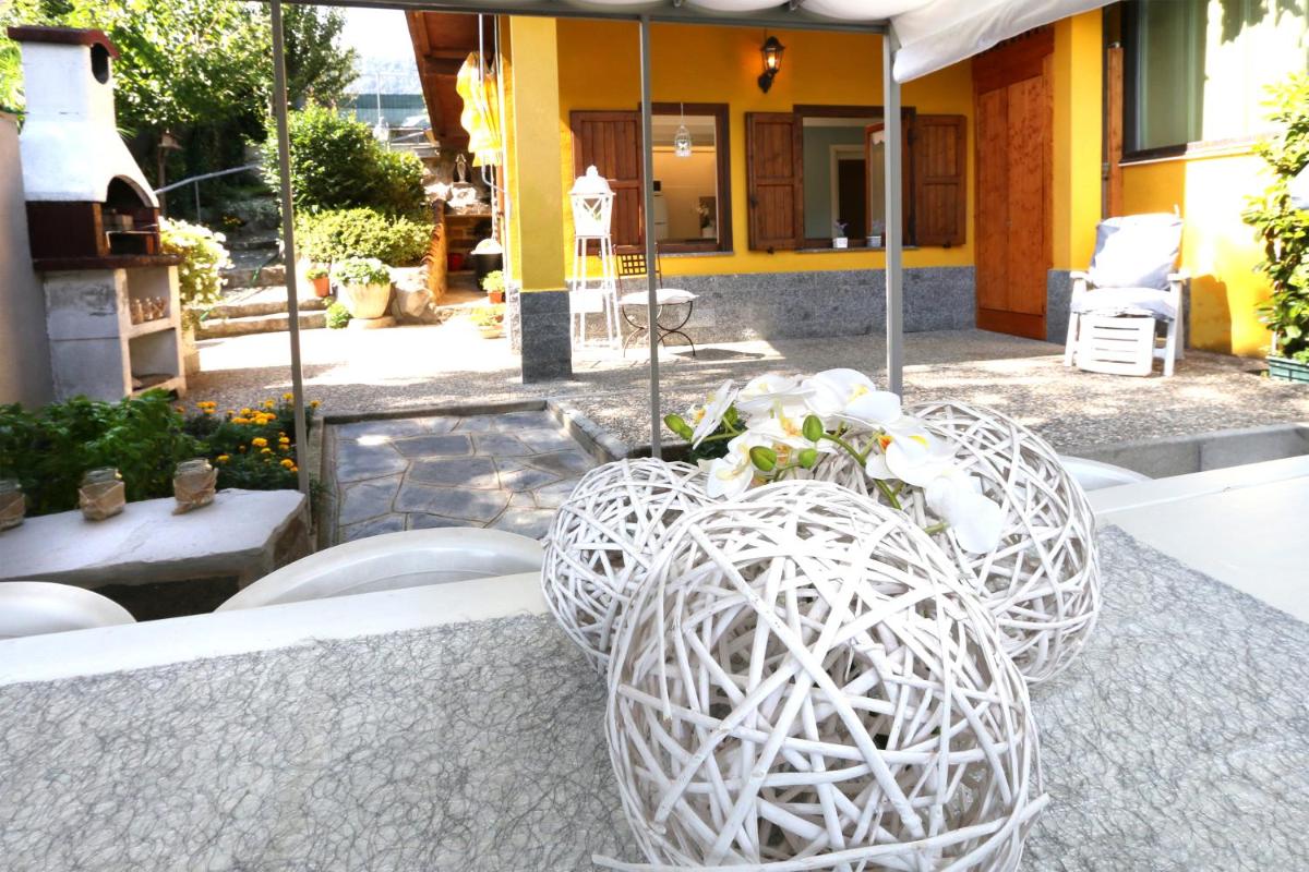 La casa dei cigni sul lago d’Orta - Housity