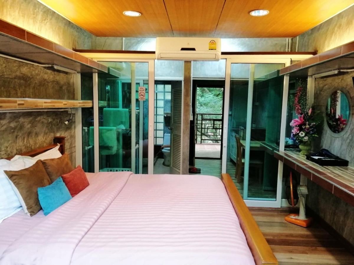 Loei Huen Hao Hug Home&Resort - Housity