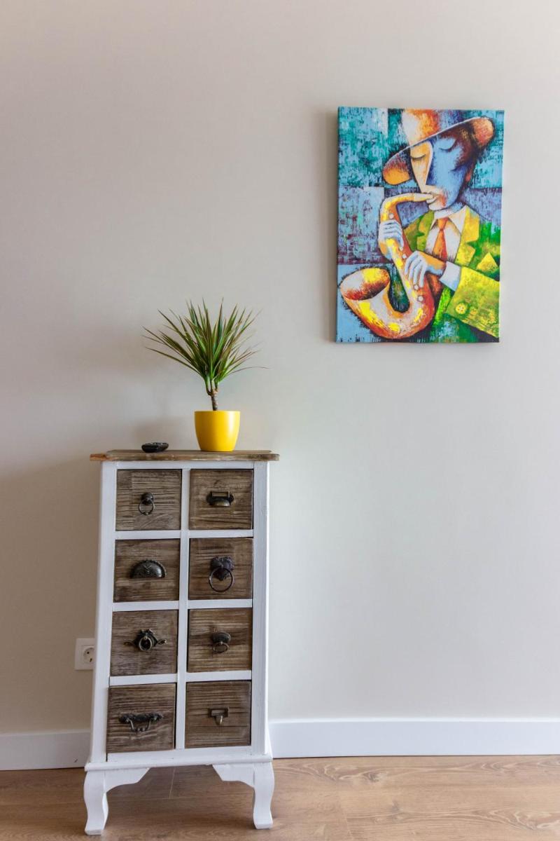 Ares ApartHotel - Housity