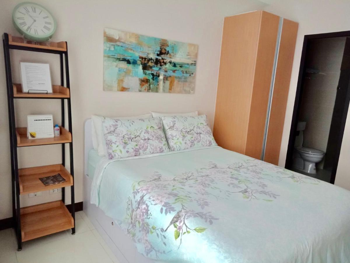 Chillax Studio 101 Newport Boulevard - Housity