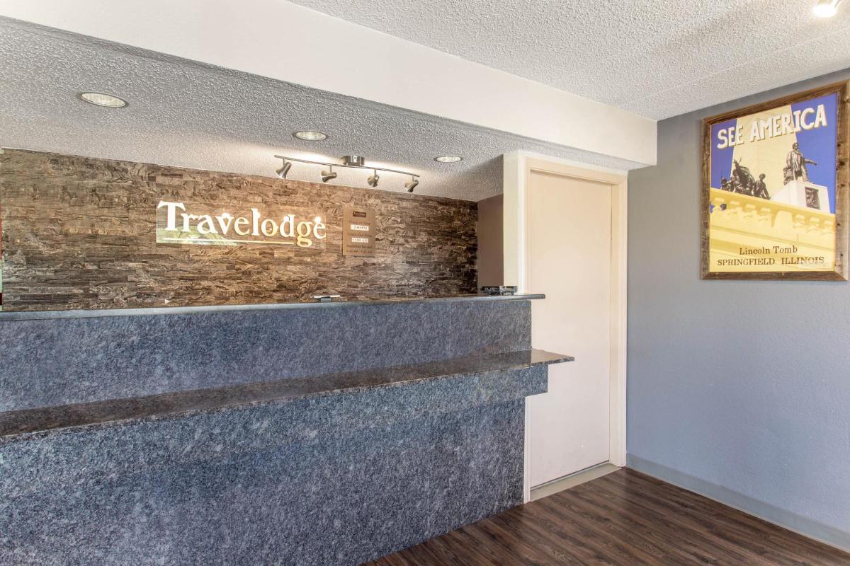 Travelodge by Wyndham South Holland - Housity