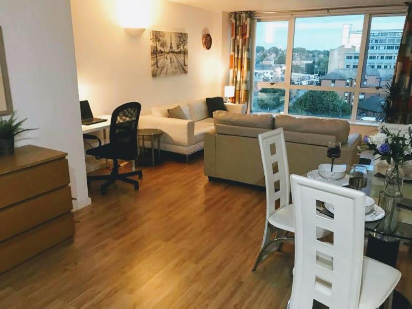 Marco Island -Very Spacious City Centre 1 Bedroom Apartment - Housity