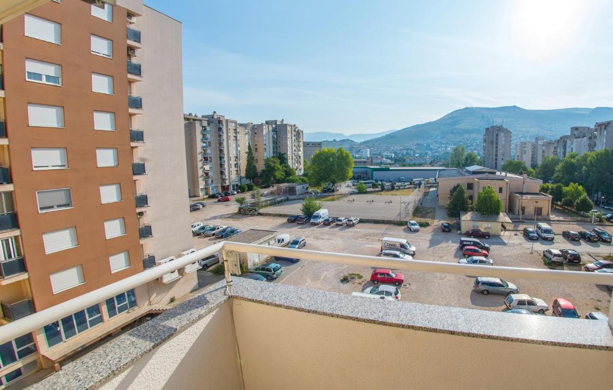 Apartment Red - Housity