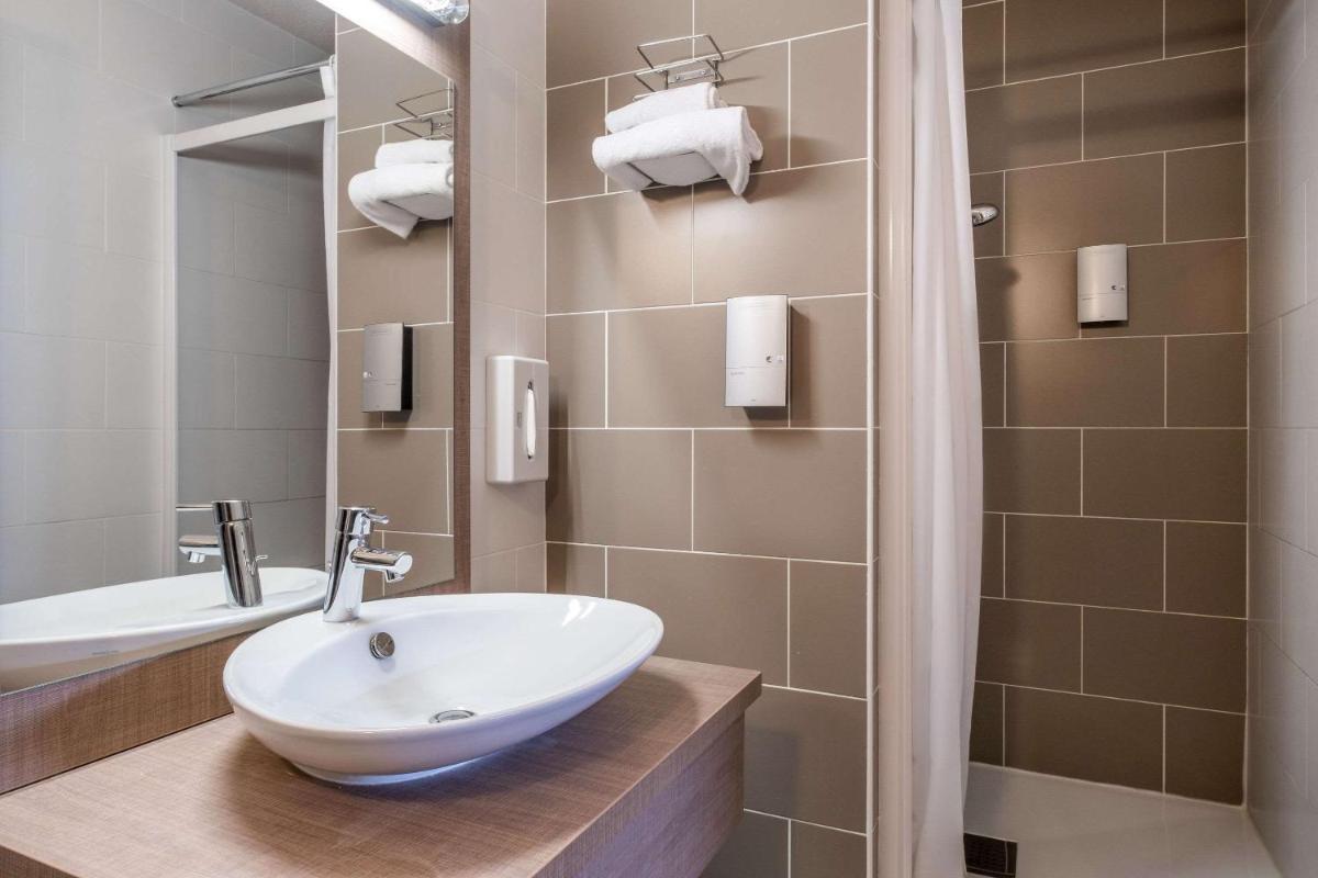 Comfort Hotel Linas - Montlhery - Housity
