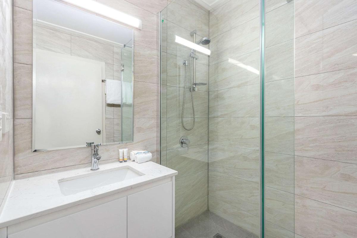 Knox International Hotel and Apartments - Housity