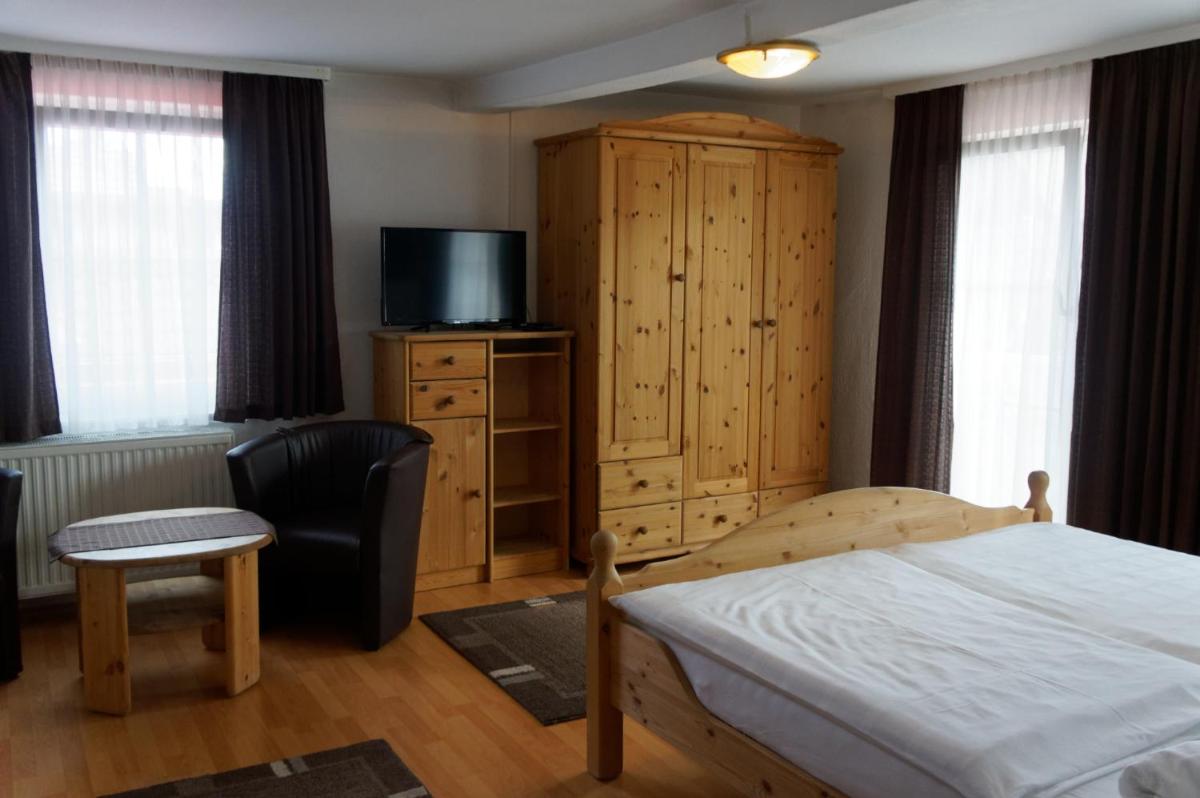 Pension Burger - Bed & Breakfast - Housity