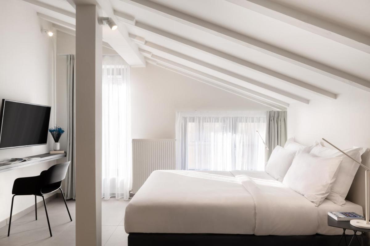 Thess Residences - Housity