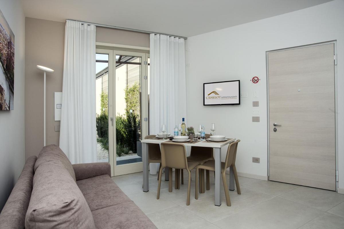 Camelot Appartamenti - Business e Holiday - Housity