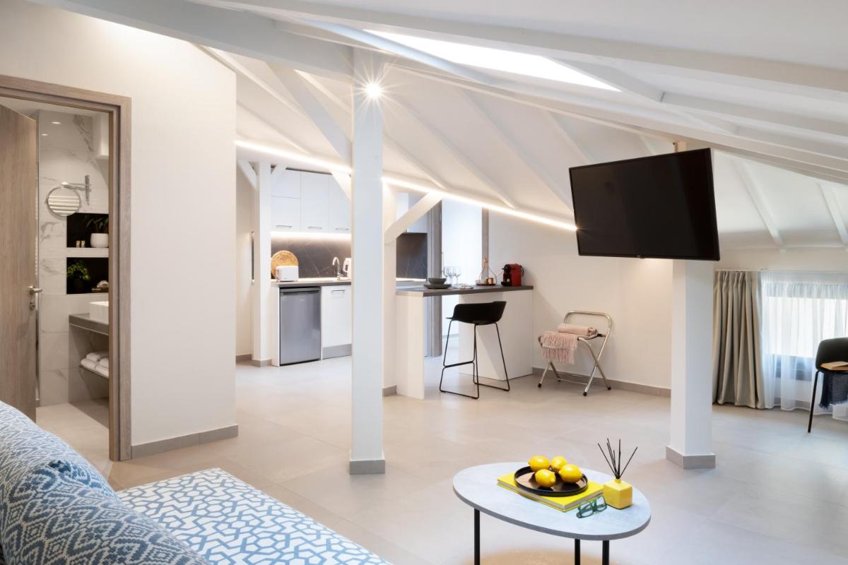 Thess Residences - Housity