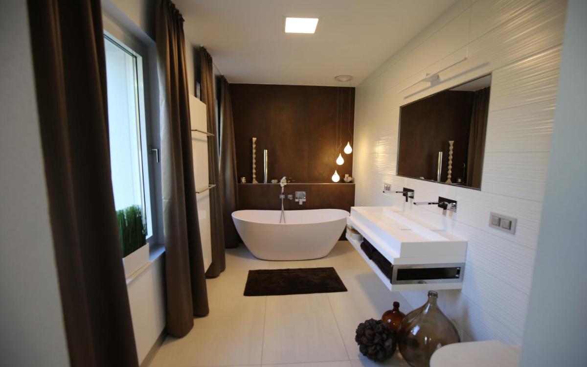 Ferienhaus Waterfront Five - Ferienidylle am See - Housity