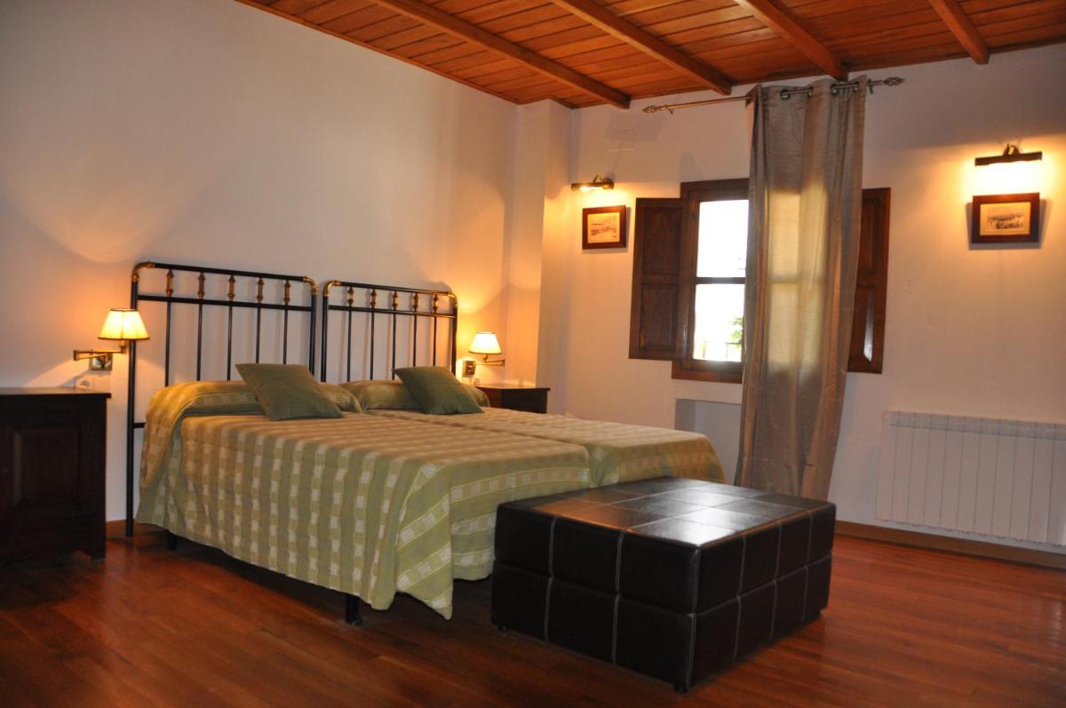 Casa Rural Las Jañonas CC-CR-00219 - Housity