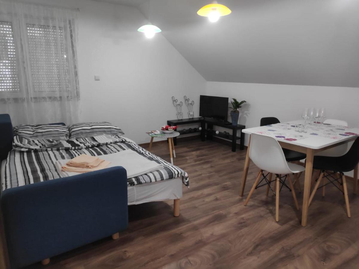 Tesla Coil Apartments - Hizvo