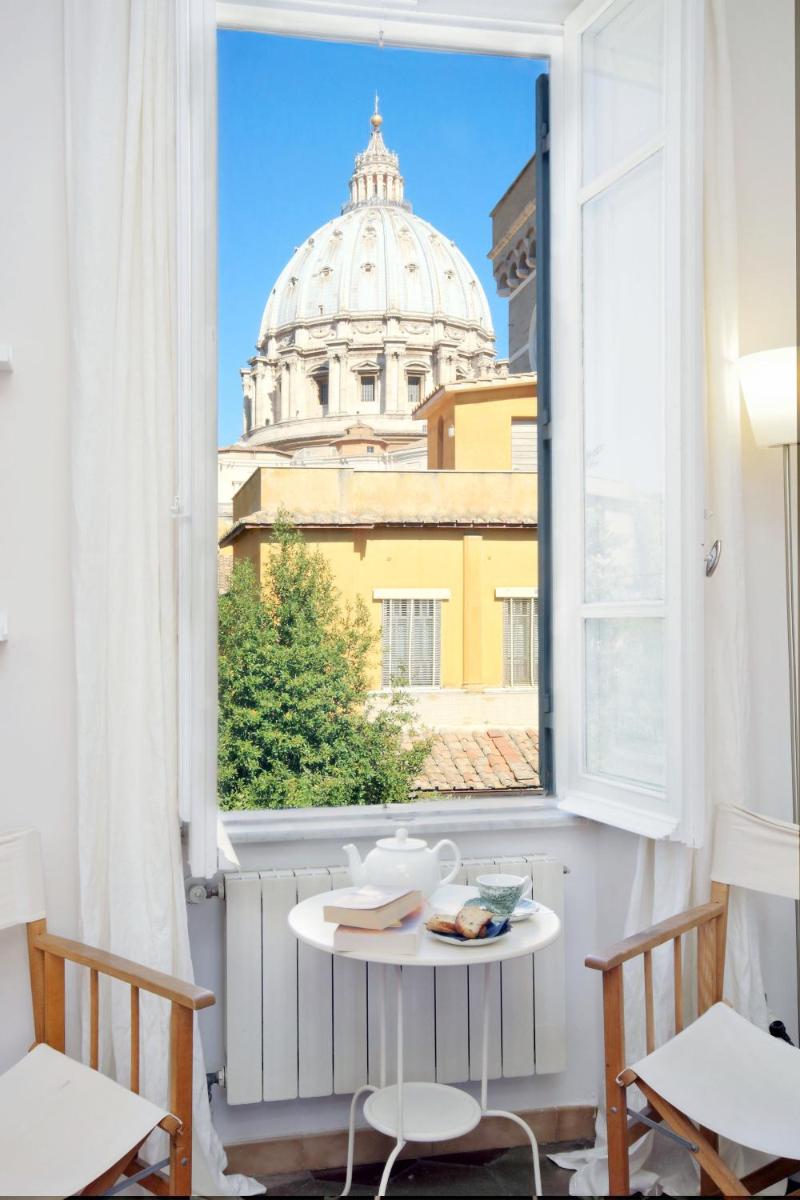 Michelangelo Charmsuite - Housity