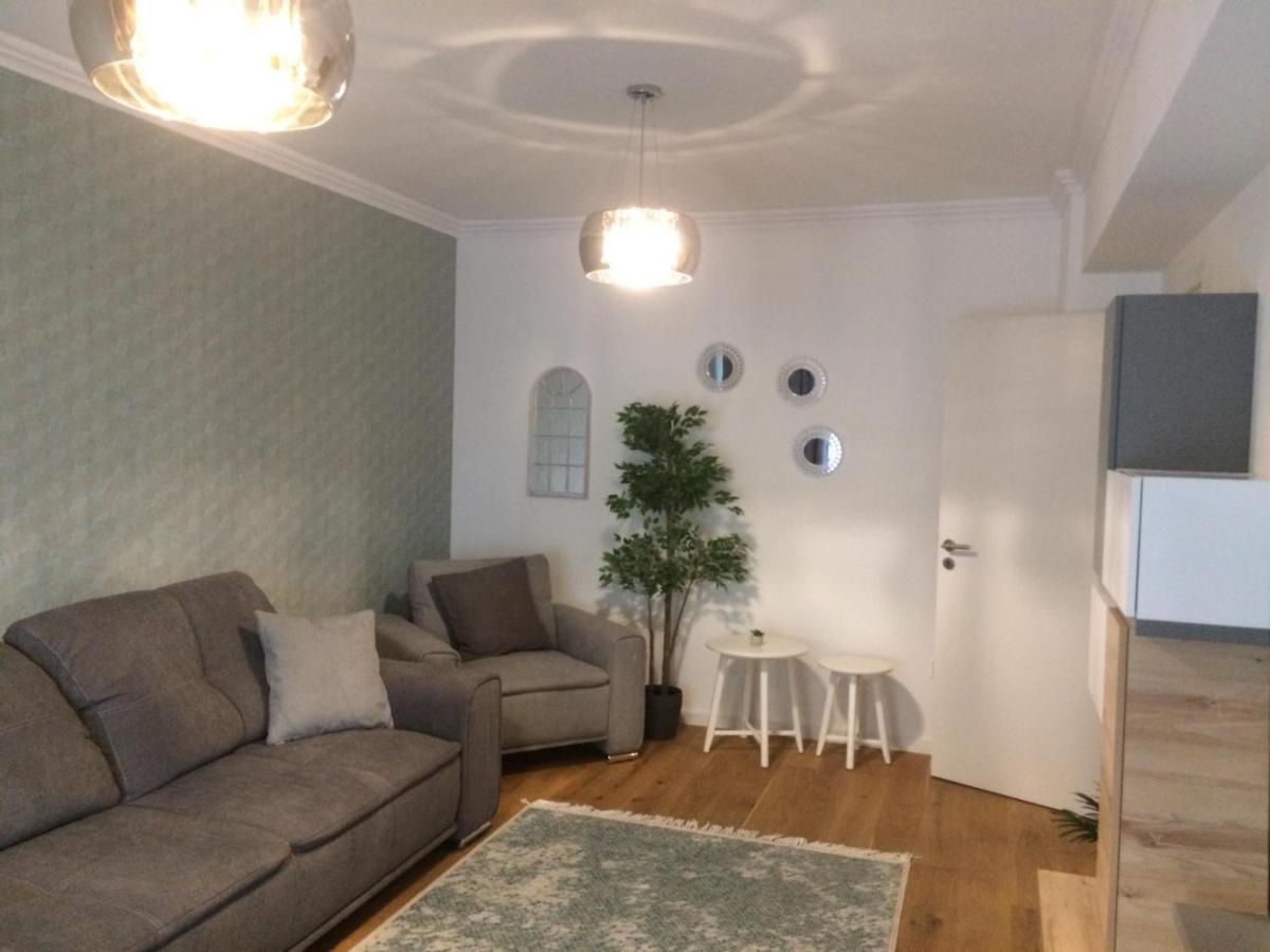Suitetrails - Flori de Iulie Apartamente