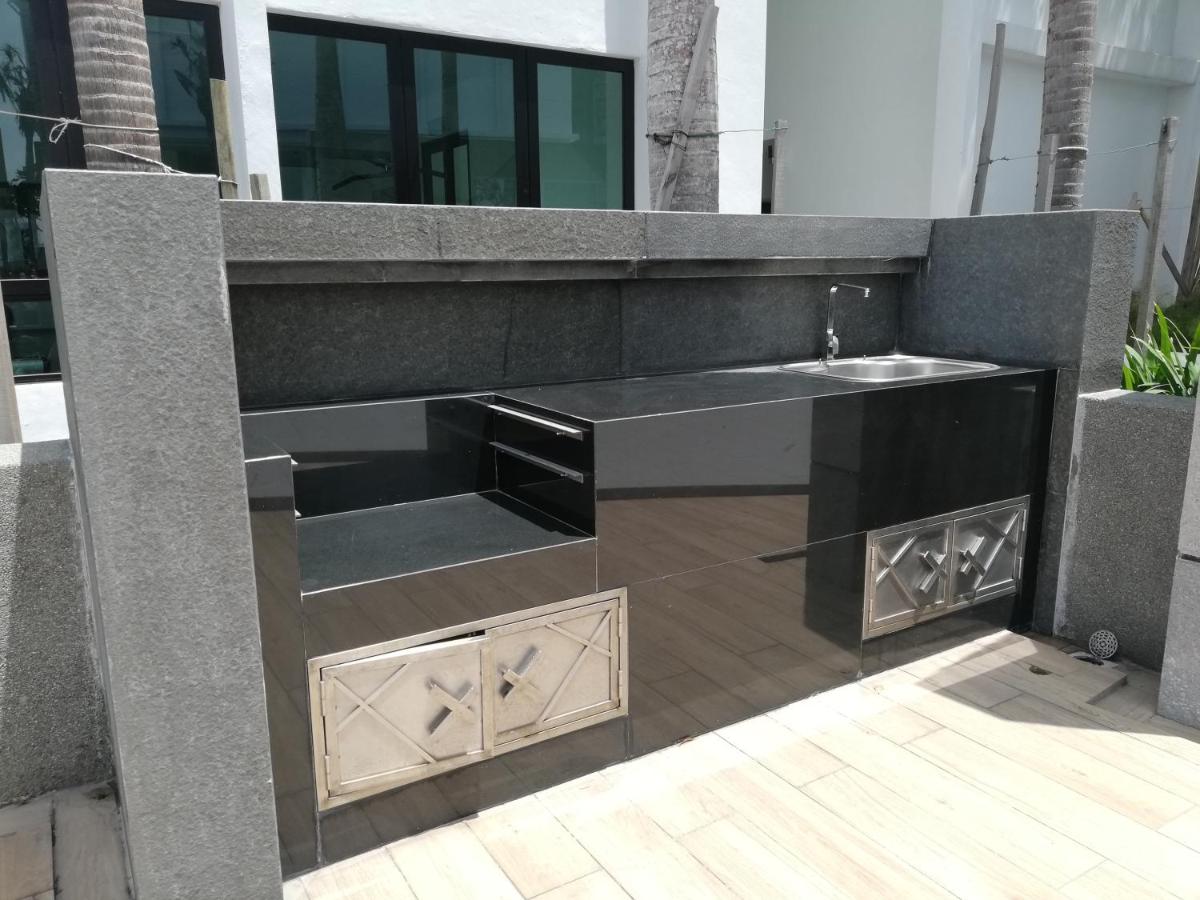 Suitetrails - LAVENDER Suite@I_CITY