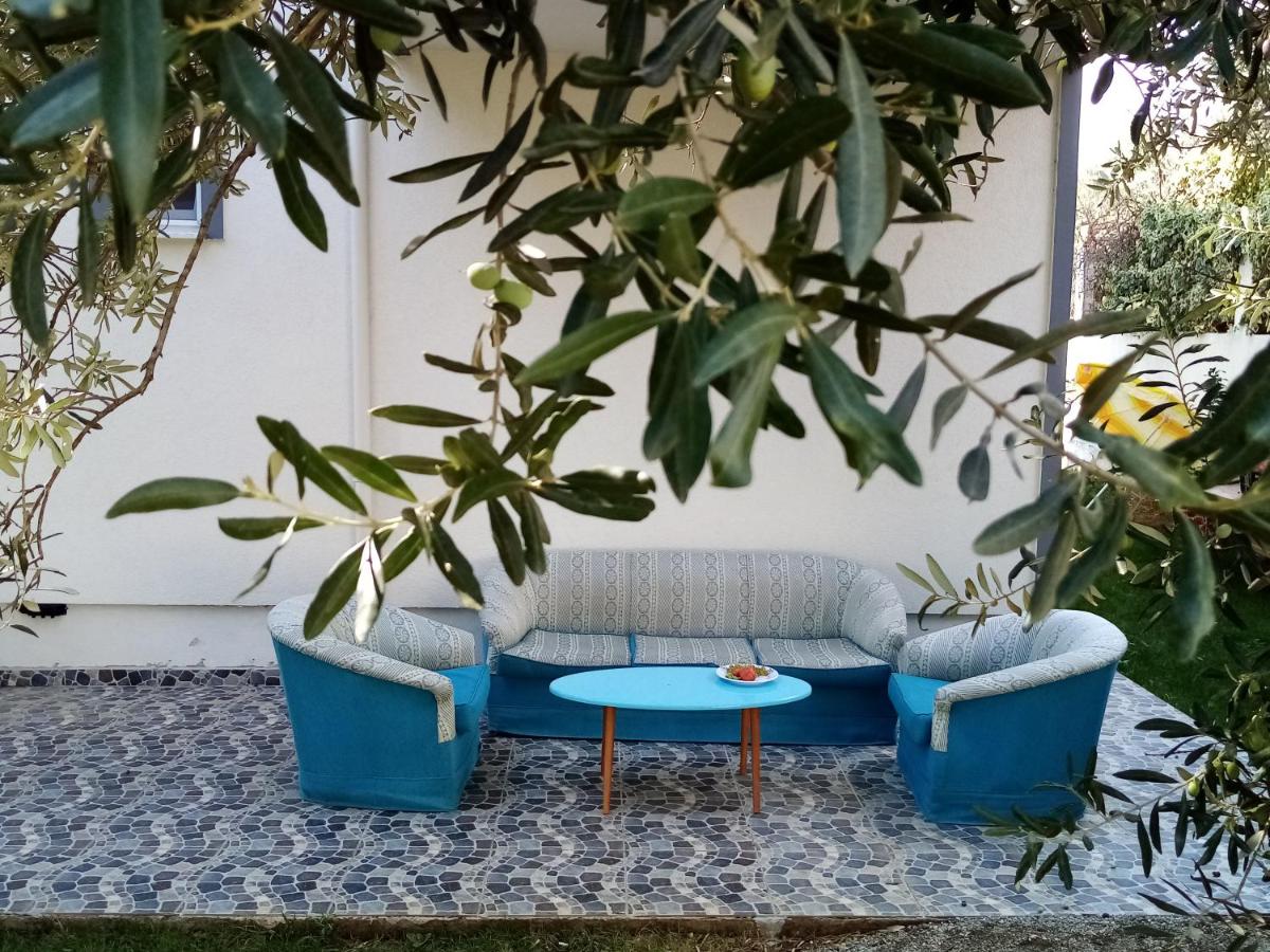 YAZDUF Aile Konuk Evleri - Yazlık, Villa, Altınoluk, Akçay, Kaz Dağları - Housity