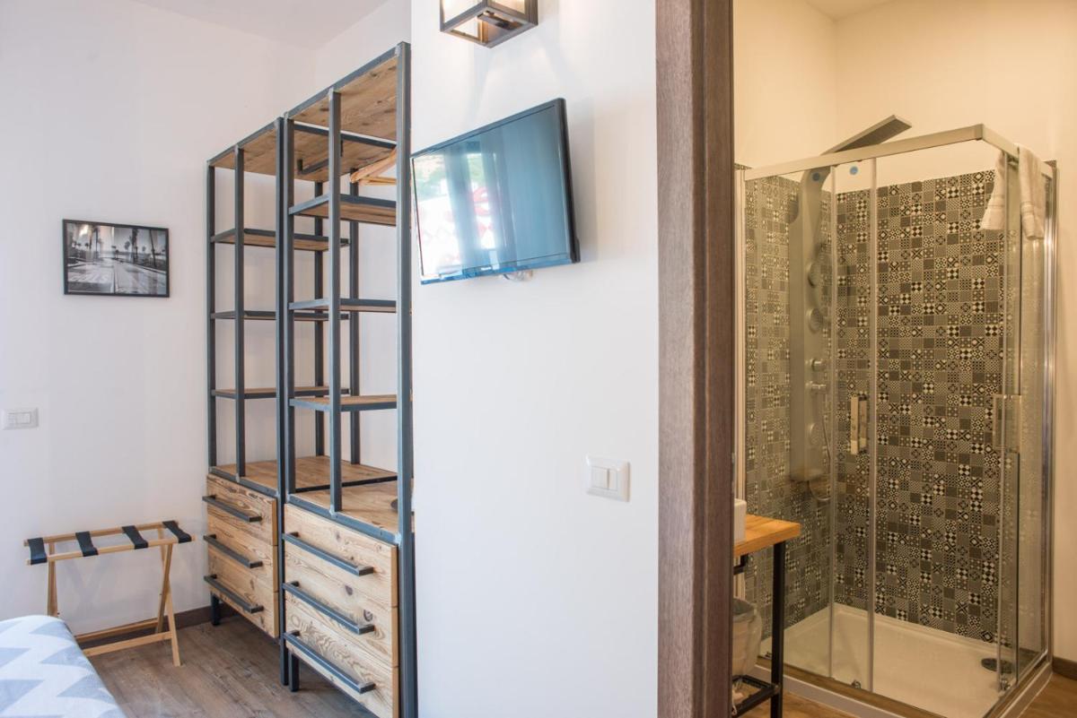 Officina Rooms - Housity
