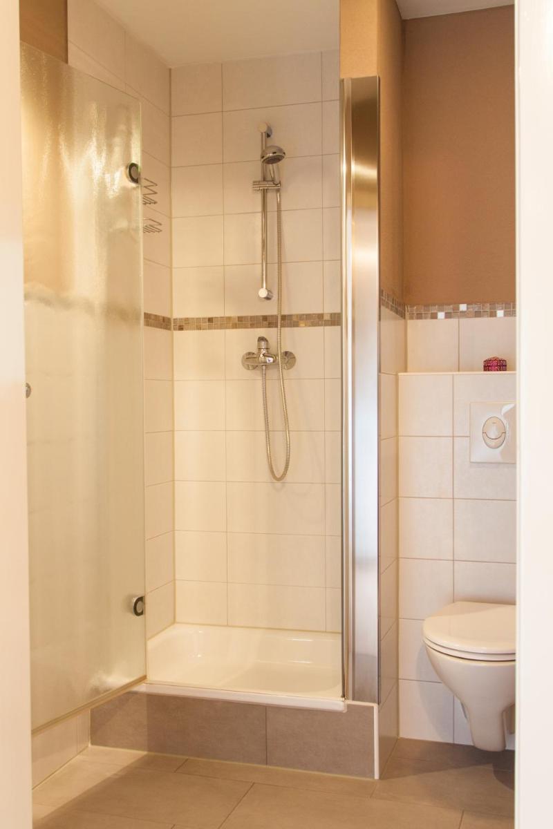 Romantica - Housity