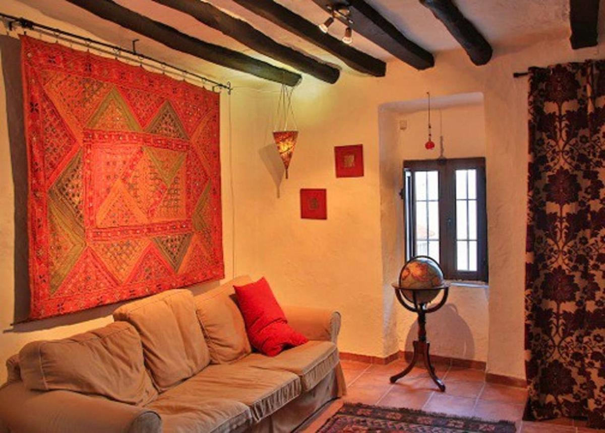Casa Amado - Housity