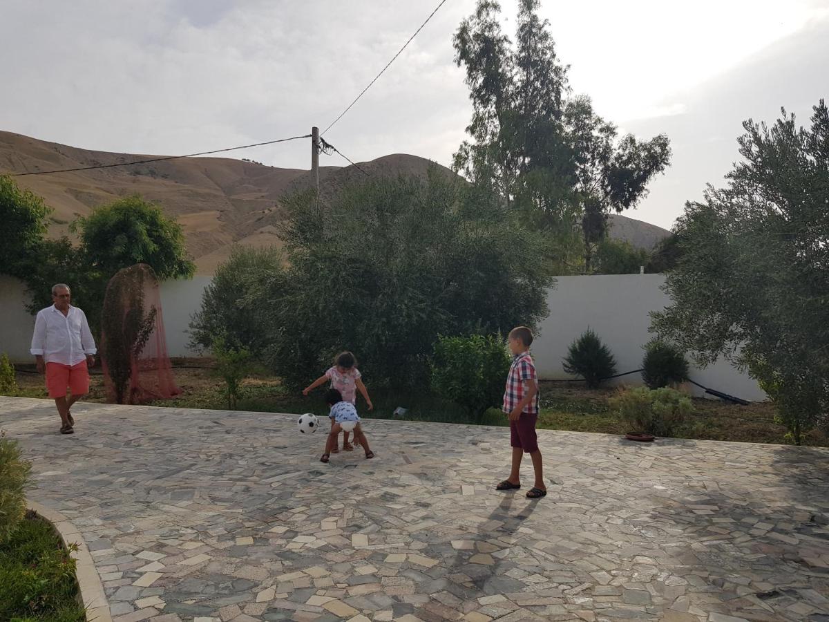 BELLE MAISON AU COEUR DES MONTAGNES DE TAZA à moins de 10 minutes de l'AGORA PARK - Housity