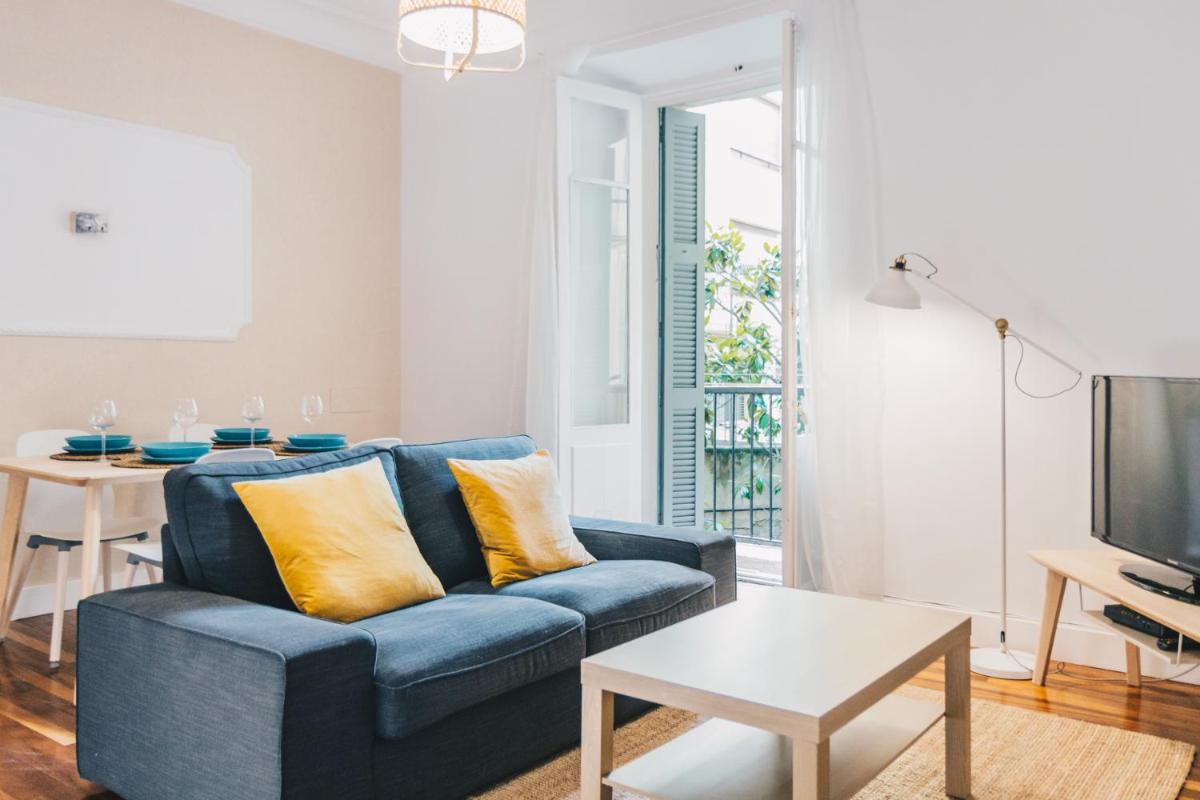 Victoria by People Rentals - Housity