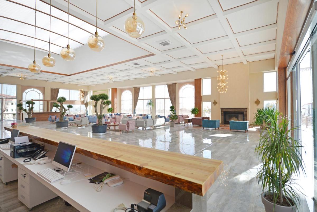 Suitetrails - ADEMPİRA TERMAL&SPAHOTEL