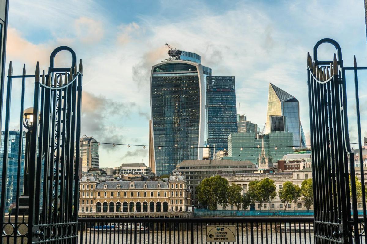 London Backpackers Youth Hostel - Housity