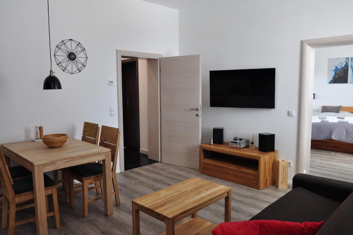 Suitetrails - Apartman Benjo