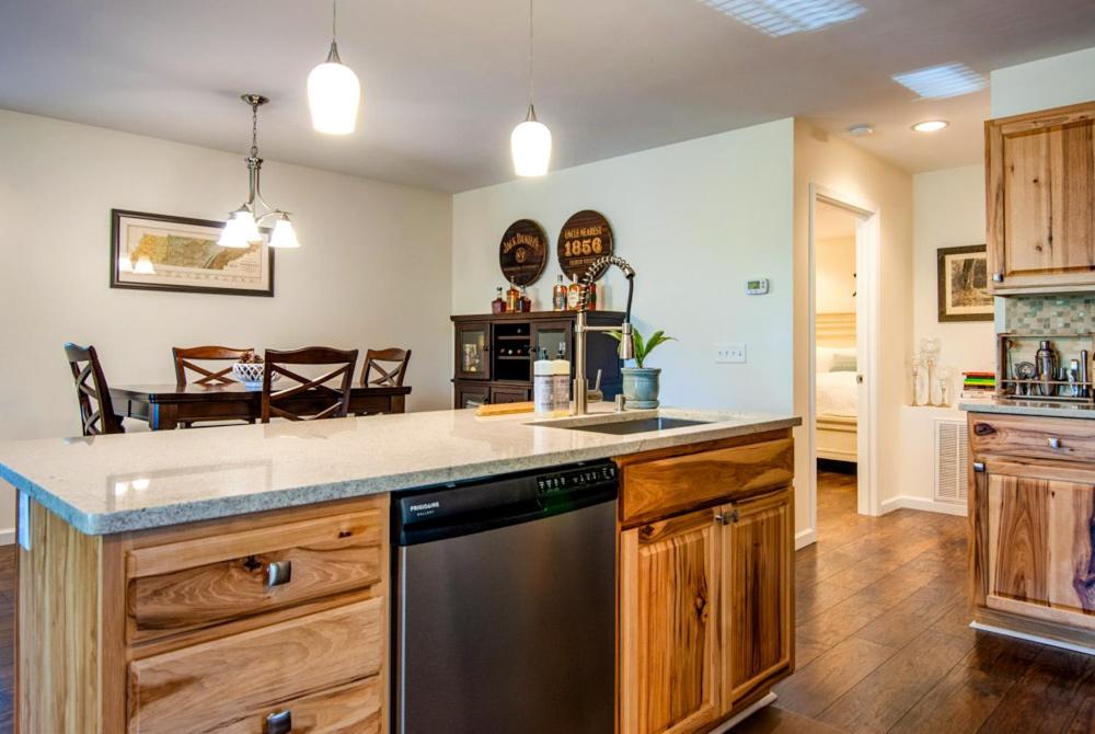 Tolley House - Housity