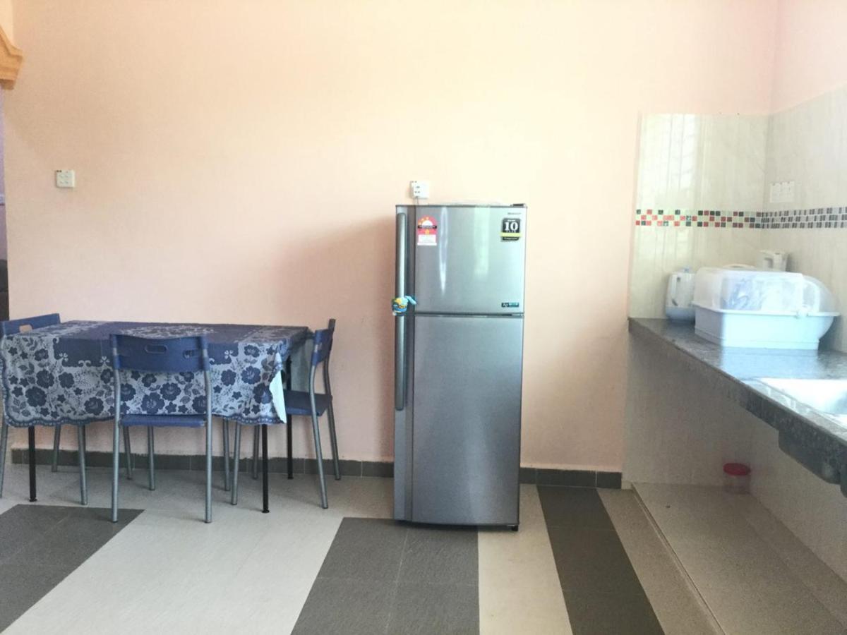 Suitetrails - Rose Homestay Padang Besar
