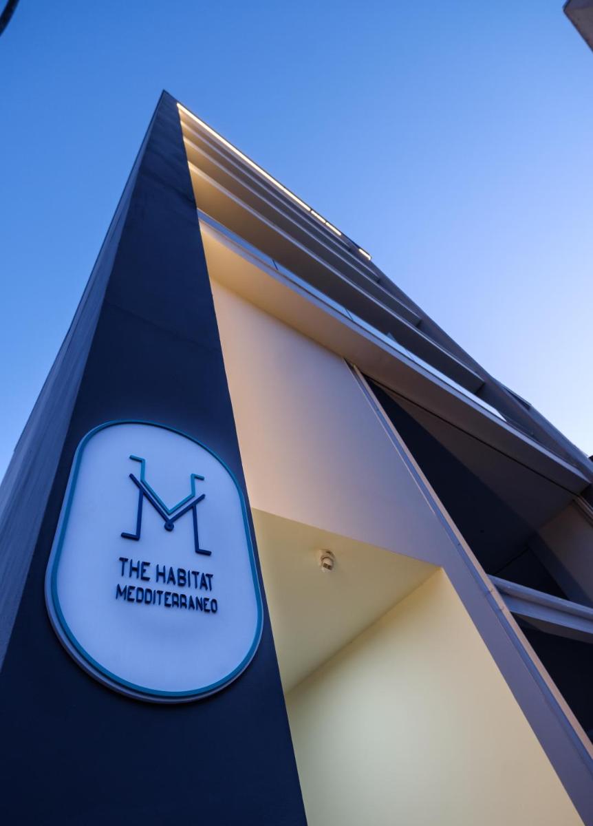 Suitetrails - The Habitat Mediterraneo - Self Check-in