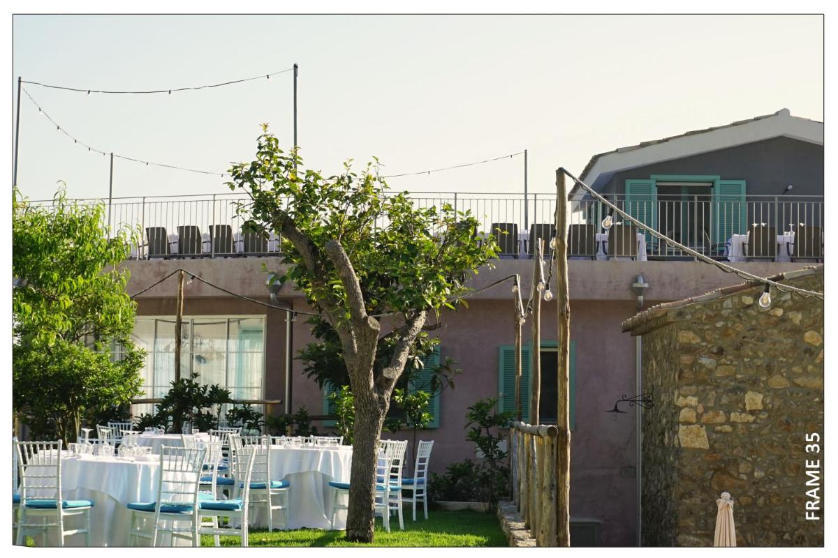 Borgo Rosso di Sera Resort - Housity