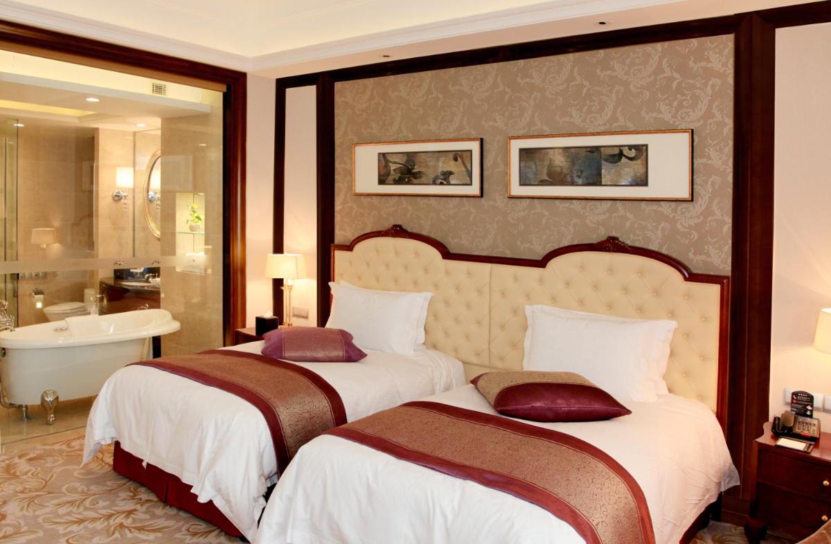Grand Metropark Guofeng Hotel, Tangshan - Housity