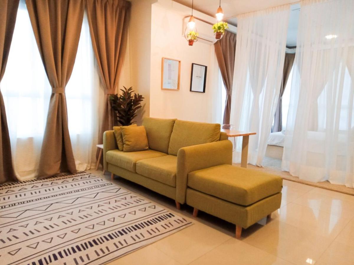 Vaincation at Ritze Perdana 2 Damansara Perdana - Hizvo