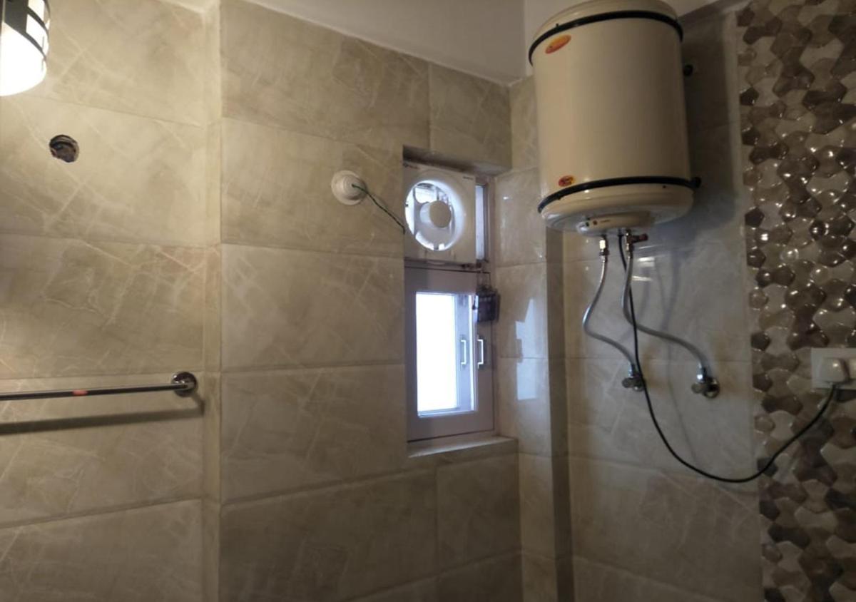 Suitetrails - Ditto Room Kufri Ashray