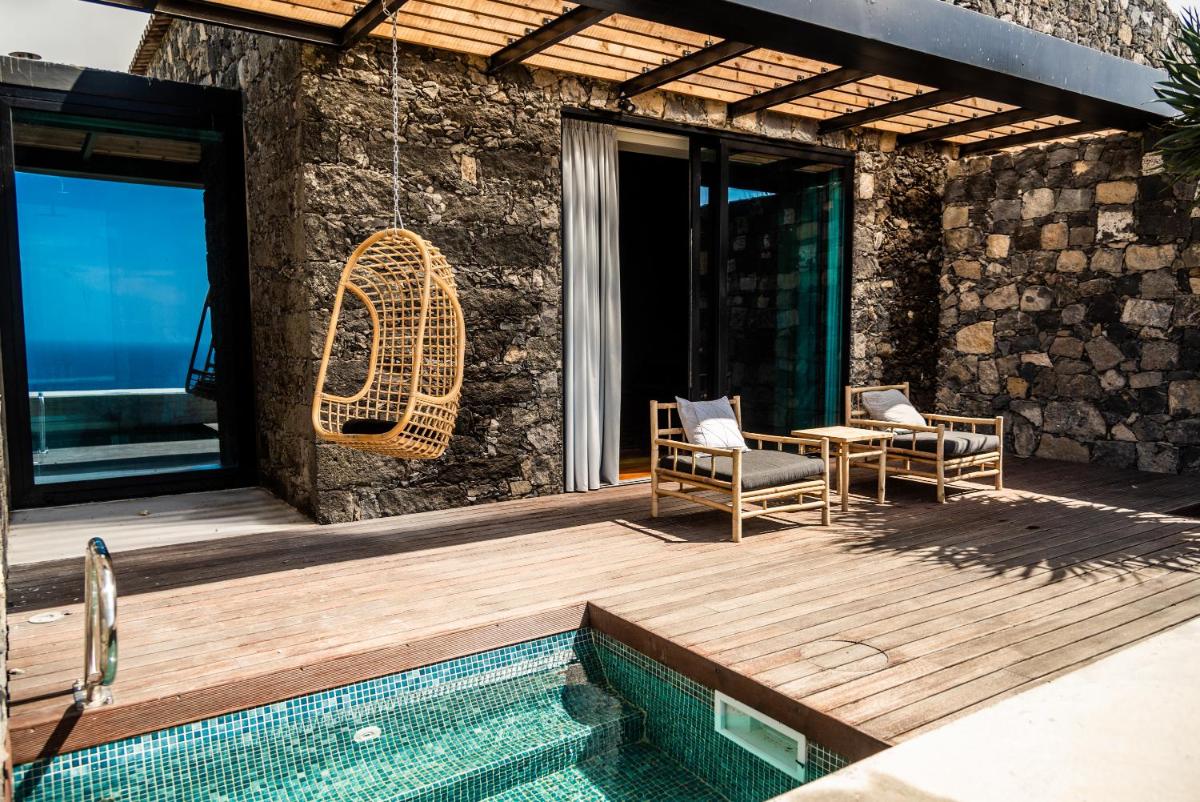 A piscina em ou perto de SENSI Azores Nature and SPA