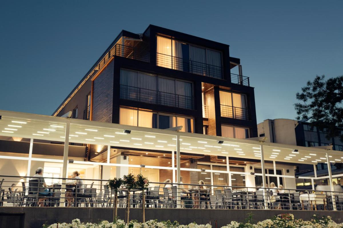 Romantique Dojran Hotel - Housity