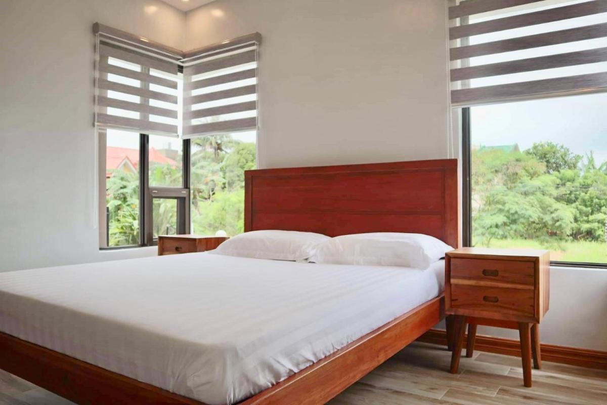 Ysobel’s Vacation Home Tagaytay - Housity