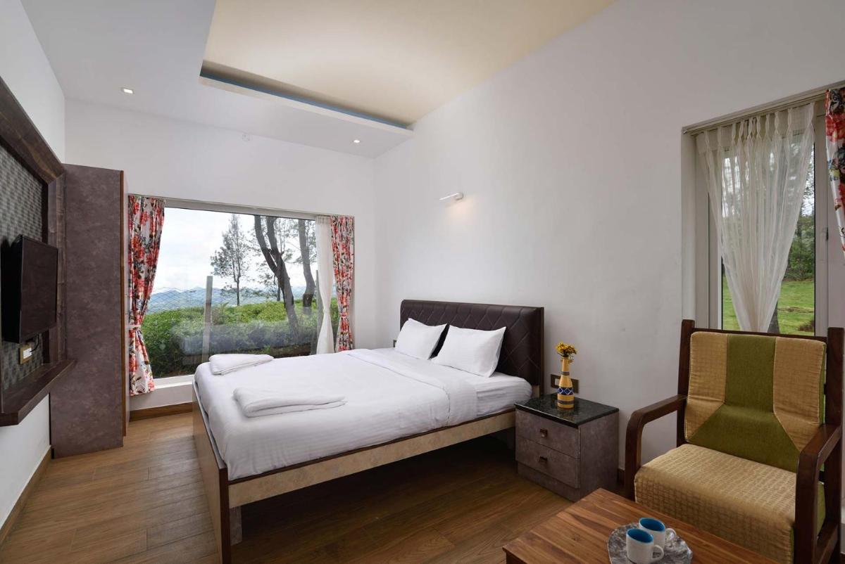 StayVista at Villa Hugel with Lawn & Badminton - Housity
