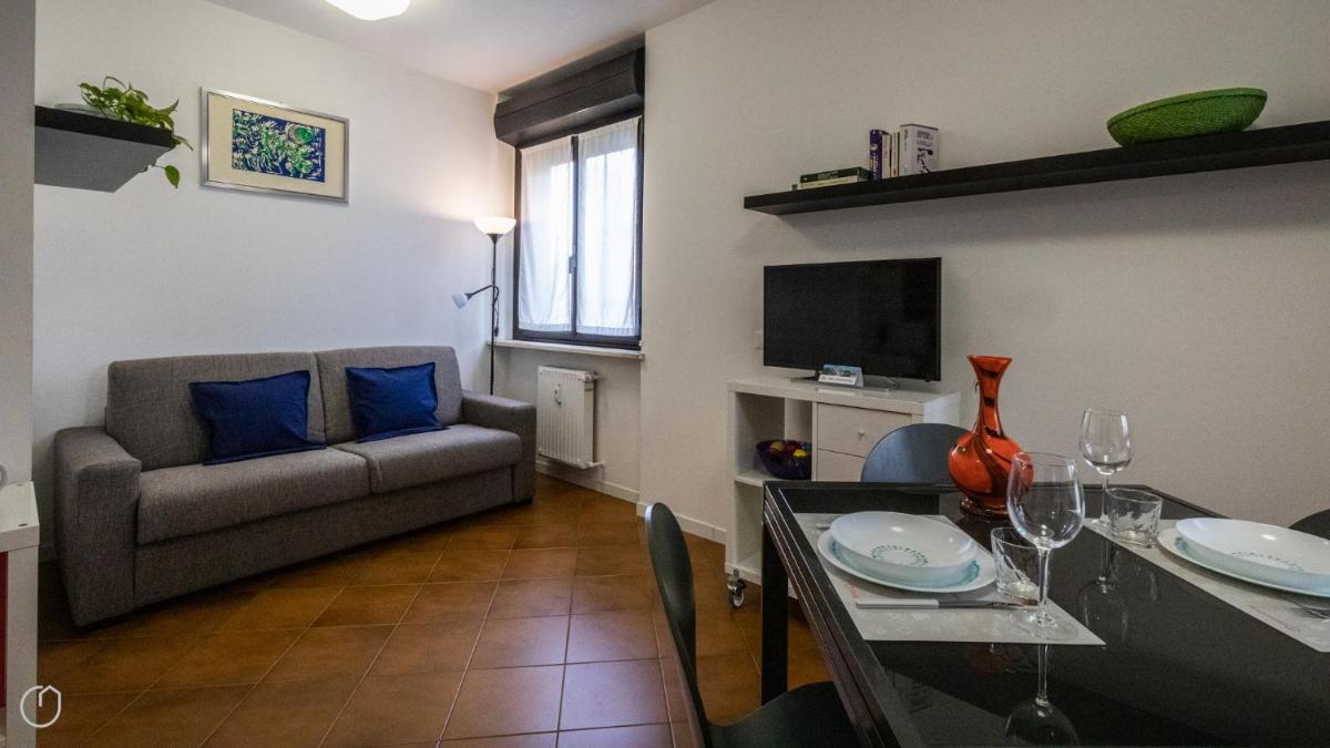 Italianway - P.le Unità d'Italia 3 - Housity