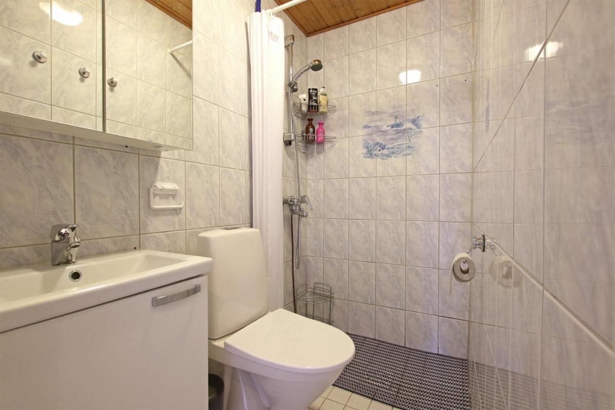 Suitetrails - Idyllic central wooden house apartment