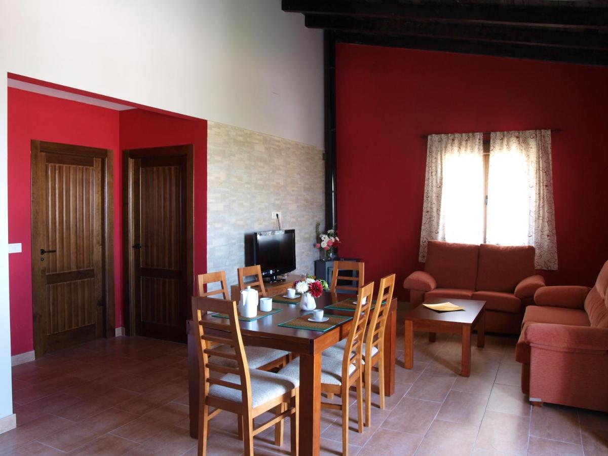 Casas Rurales Manolo - Housity