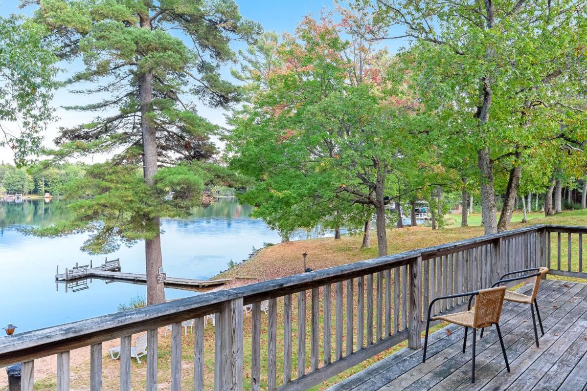Chanticleer Inn:  8 - Housity