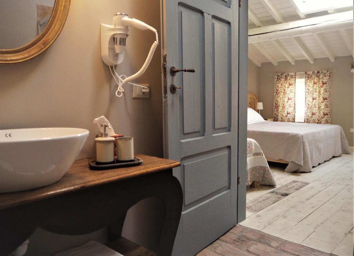 B&B Antique Maison - Housity