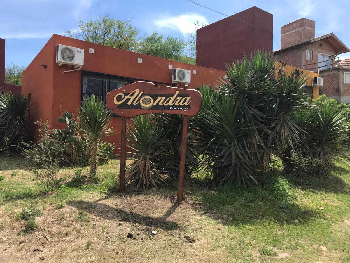 Suitetrails - Alondra Boutique