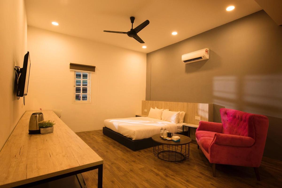 THE WOOD BOUTIQUE HOTEL - Housity