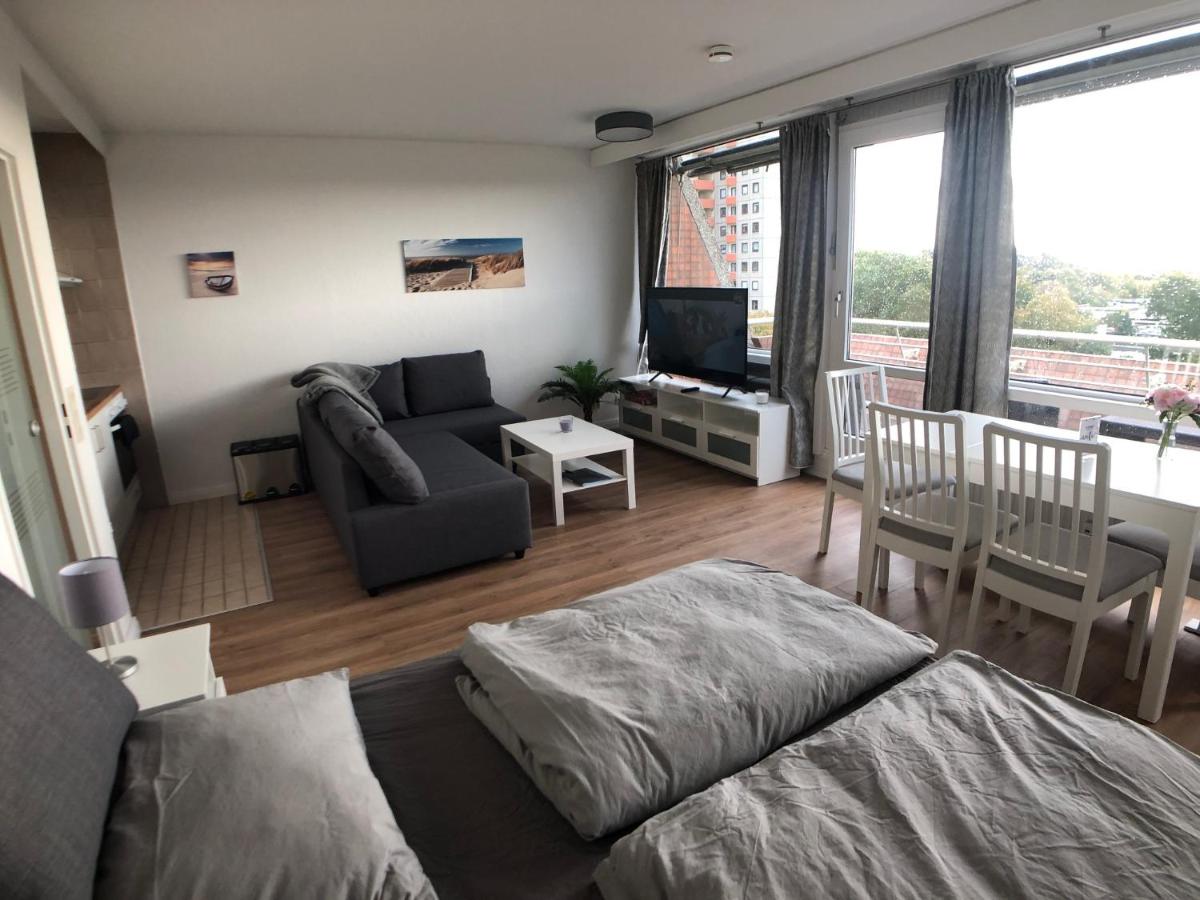Nur 50m zum Yachthafen und 100m zum Strand - Housity