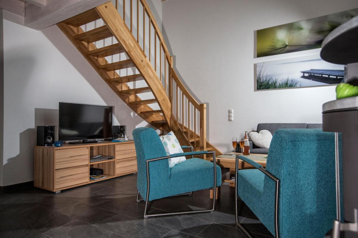 Ferienhaus Nordhorn - Haus Am See - Housity